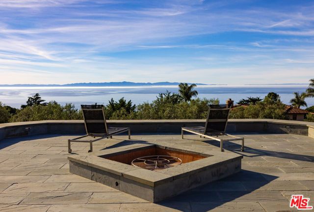 3236 Campanil Drive, Santa Barbara, CA 93109