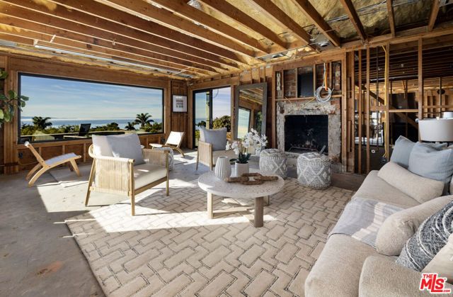 3236 Campanil Drive, Santa Barbara, CA 93109