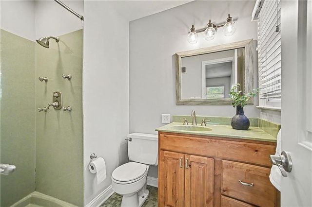 7419 Booth Street, Prairie Village, KS 66208