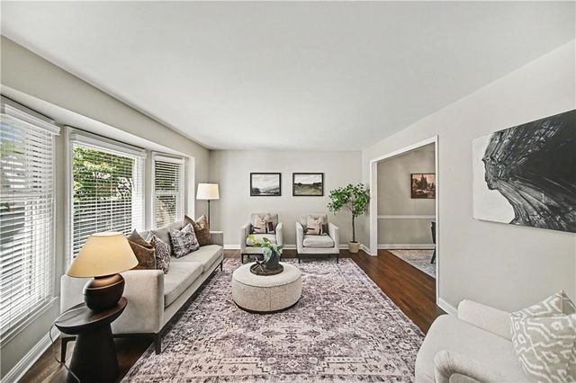 7419 Booth Street, Prairie Village, KS 66208