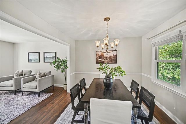 7419 Booth Street, Prairie Village, KS 66208