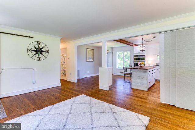 5900 HANNA RD, Sykesville, MD 21784