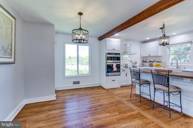 5900 HANNA RD, Sykesville, MD 21784