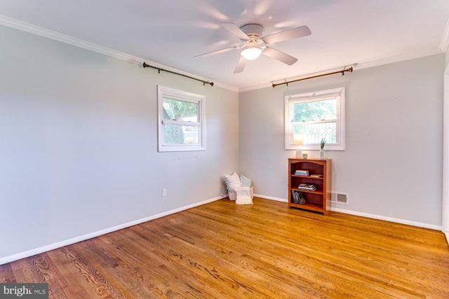 5900 HANNA RD, Sykesville, MD 21784