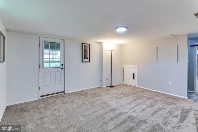 5900 HANNA RD, Sykesville, MD 21784