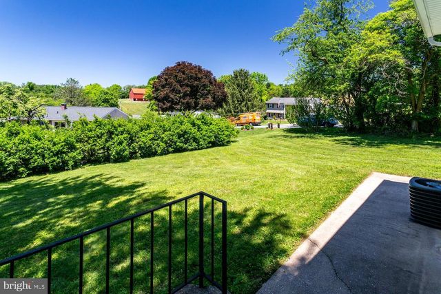 5900 HANNA RD, Sykesville, MD 21784