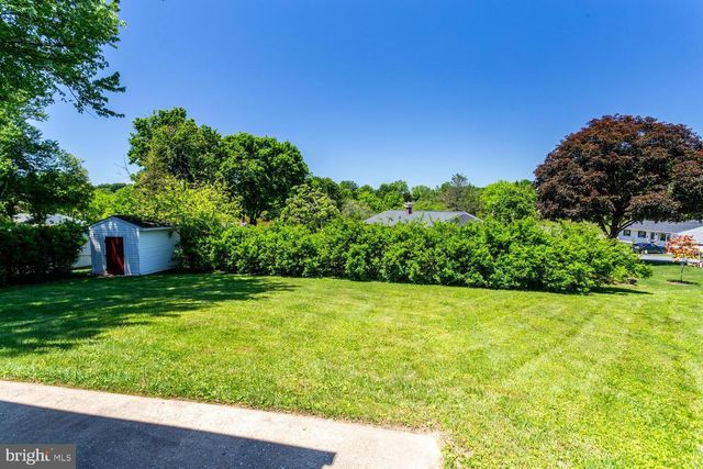 5900 HANNA RD, Sykesville, MD 21784