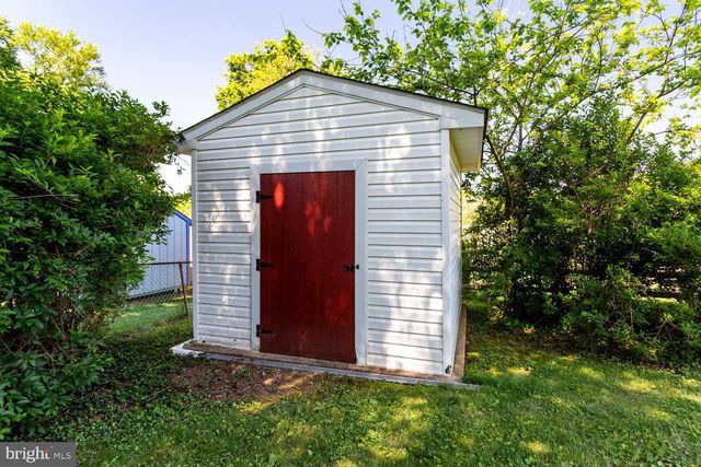 5900 HANNA RD, Sykesville, MD 21784