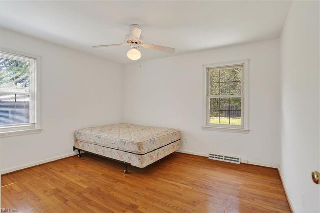 637 Turlington RD, Suffolk, VA 23434