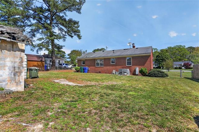 637 Turlington RD, Suffolk, VA 23434