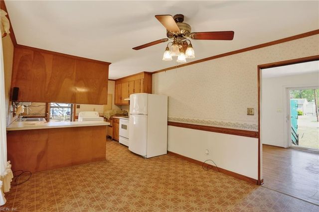 637 Turlington RD, Suffolk, VA 23434