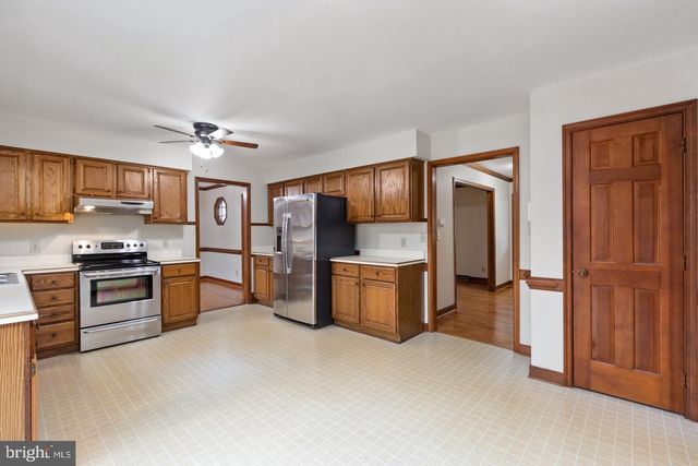 1130 COLUMBUS DR, Stafford, VA 22554