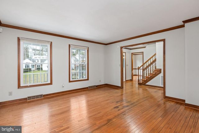 1130 COLUMBUS DR, Stafford, VA 22554