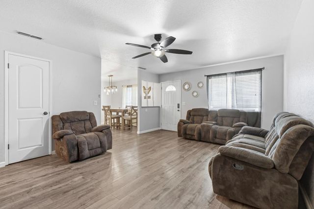 4628 Kiowa Ln, Denair, CA 95316
