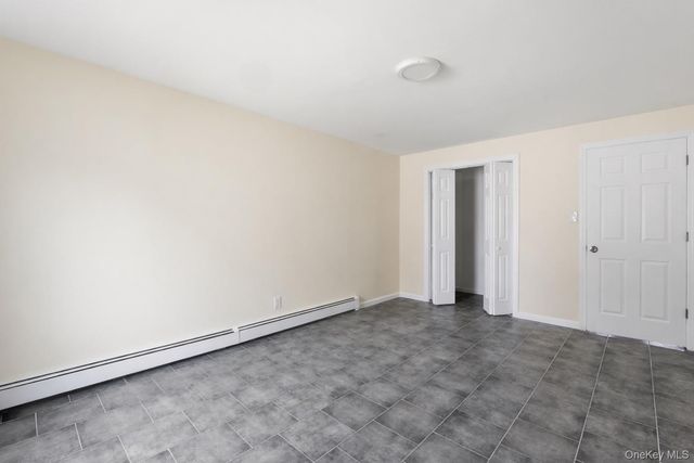 41 Madison Avenue, Amityville, NY 11701