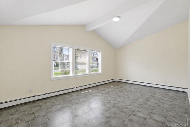 41 Madison Avenue, Amityville, NY 11701
