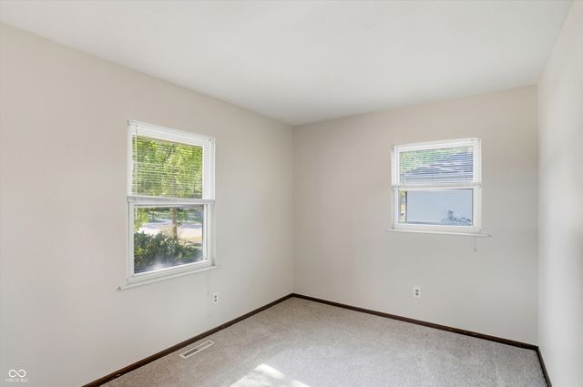 308 Maplebrook Drive, Brownsburg, IN 46112