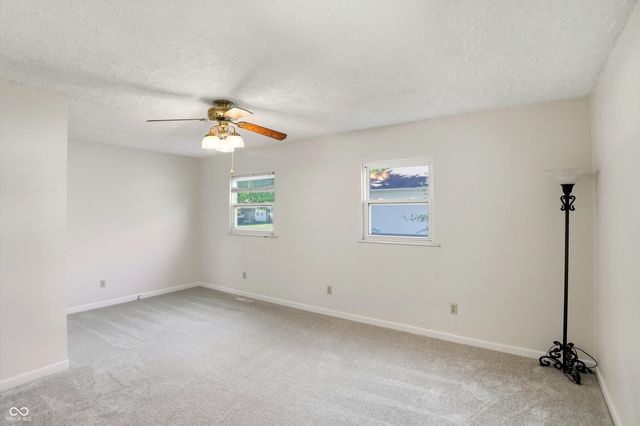 308 Maplebrook Drive, Brownsburg, IN 46112