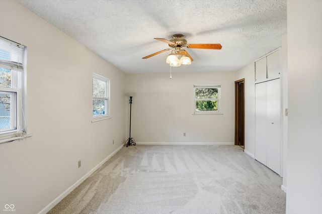 308 Maplebrook Drive, Brownsburg, IN 46112