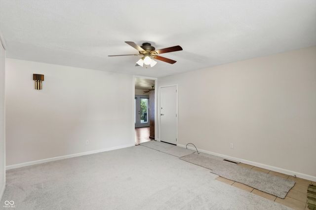 308 Maplebrook Drive, Brownsburg, IN 46112