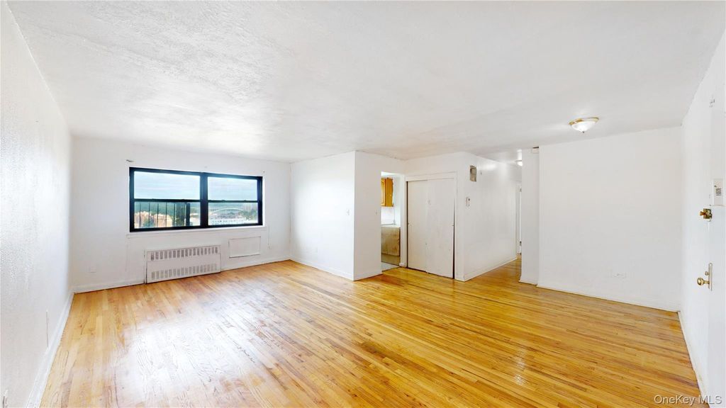 2545 Sedgwick Avenue 7B, Bronx, NY 10468
