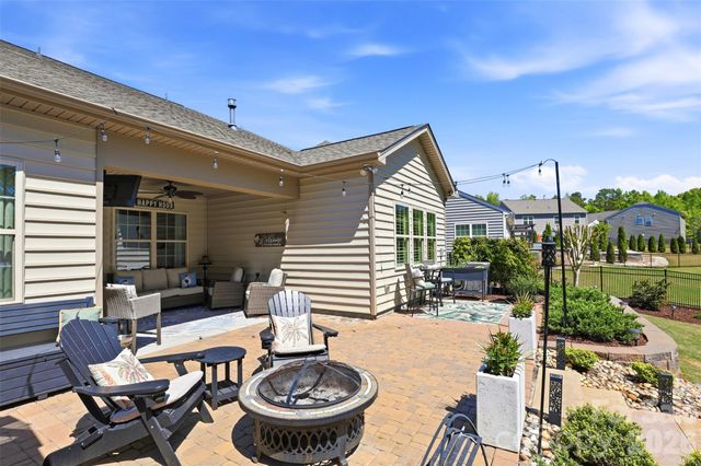 2404 Napa Valley Drive, Waxhaw, NC 28173