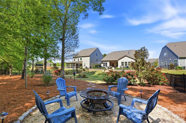 2404 Napa Valley Drive, Waxhaw, NC 28173