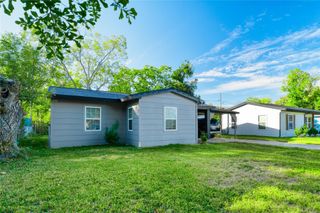 303 Park Street, Baytown, TX 77520