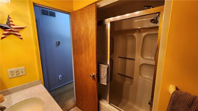 2071 Stonehedge Drive, Ontario, NY 14519