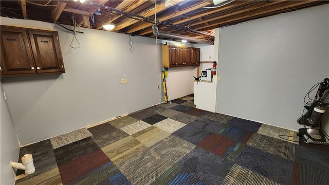 2071 Stonehedge Drive, Ontario, NY 14519