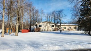 2071 Stonehedge Drive, Ontario, NY 14519