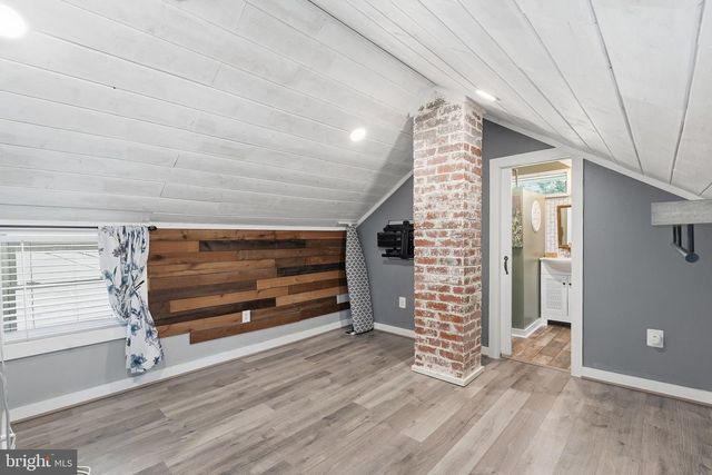 13473 MOUNTAIN RD, Lovettsville, VA 20180