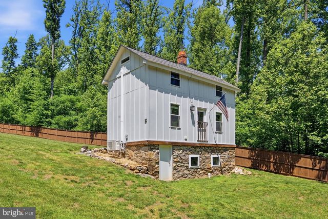 13473 MOUNTAIN RD, Lovettsville, VA 20180