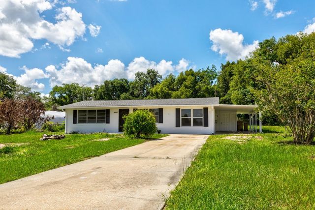 5222 EAGLES NEST ROAD, Fruitland Park, FL 34731