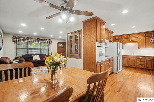 9225 Spaulding Street, Omaha, NE 68134