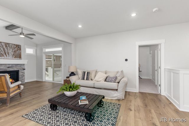 6602 Timber Crest Drive 53, Rockford, MI 49341