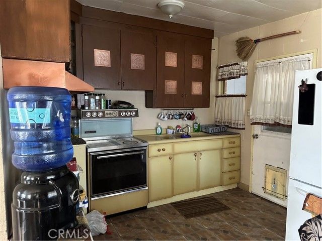 6454 14th, Lucerne, CA 95458
