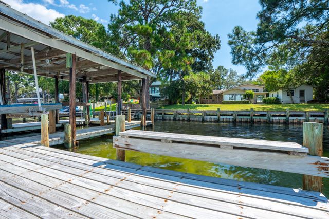 3 Carl Brandt Drive, Shalimar, FL 32579