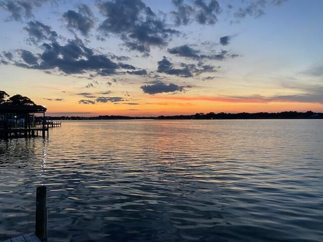 3 Carl Brandt Drive, Shalimar, FL 32579