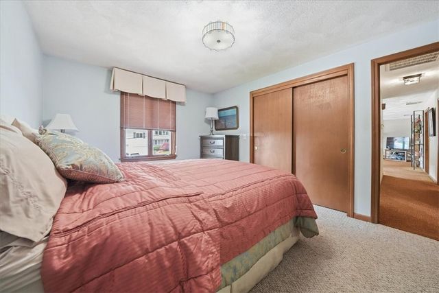 101 Manchester Farm Road, North Providence, RI 02904