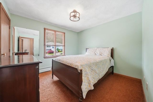 101 Manchester Farm Road, North Providence, RI 02904