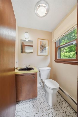 101 Manchester Farm Road, North Providence, RI 02904