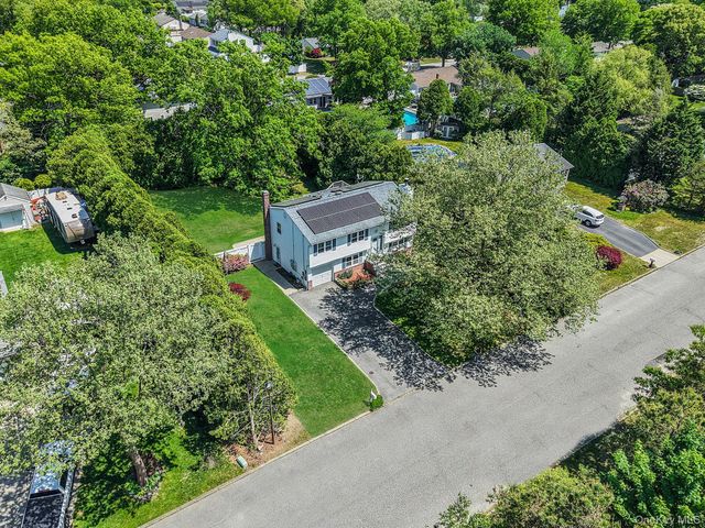 15 Peters Lane, Port Jefferson Station, NY 11776