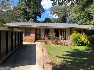 6122 Hillpine Drive, Douglasville, GA 30135