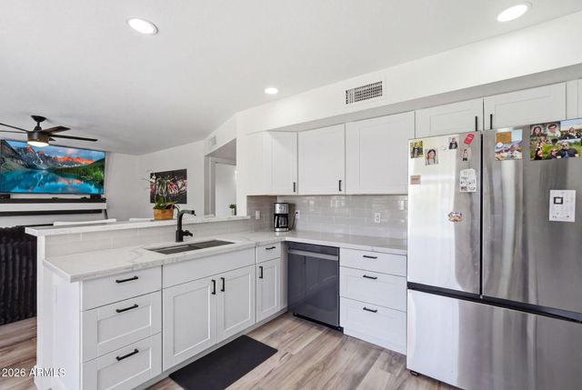 3060 N RAVINE --, Mesa, AZ 85215