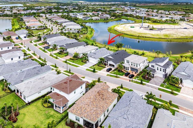 12325 Frontline Lane, Palm Beach Gardens, FL 33412