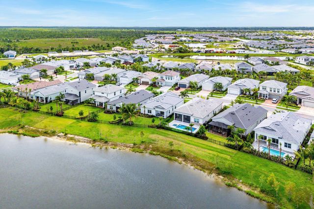 12325 Frontline Lane, Palm Beach Gardens, FL 33412