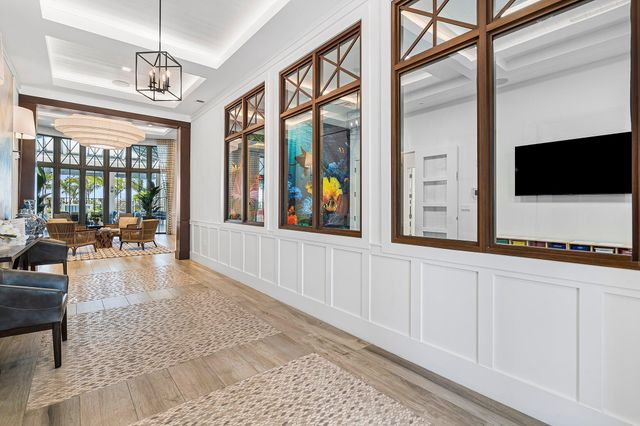 12325 Frontline Lane, Palm Beach Gardens, FL 33412