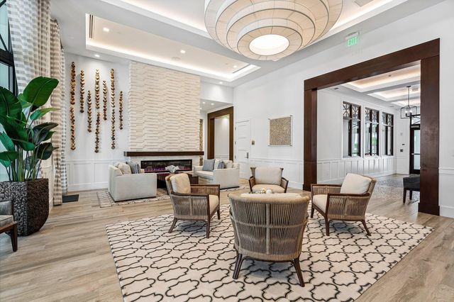 12325 Frontline Lane, Palm Beach Gardens, FL 33412