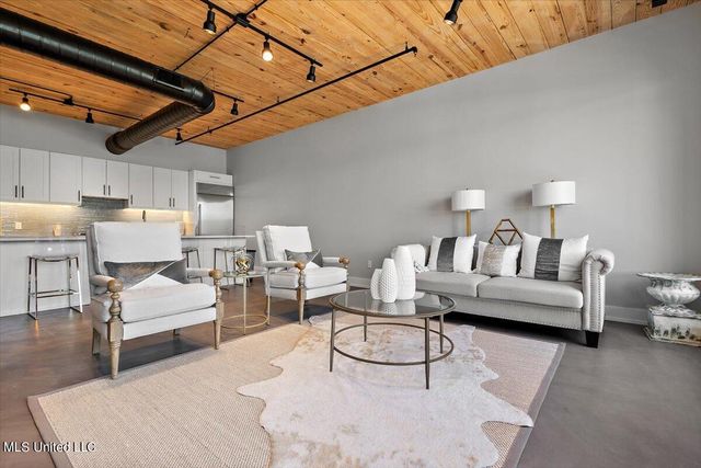 145 Republic Street, 703, Madison, MS 39110